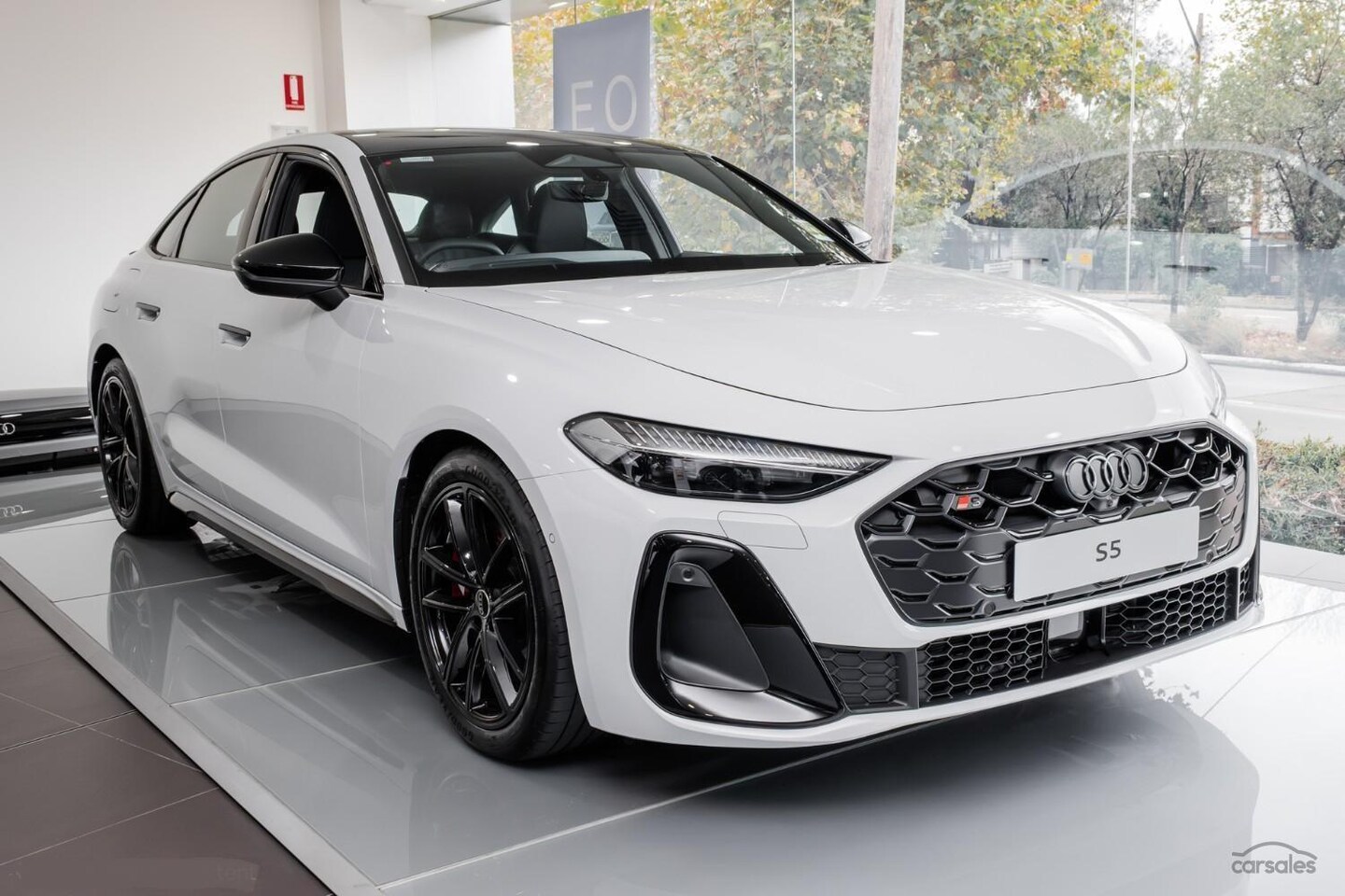 Image about Audi S5 Sedan TFSI quattro 270 kW S tronic
