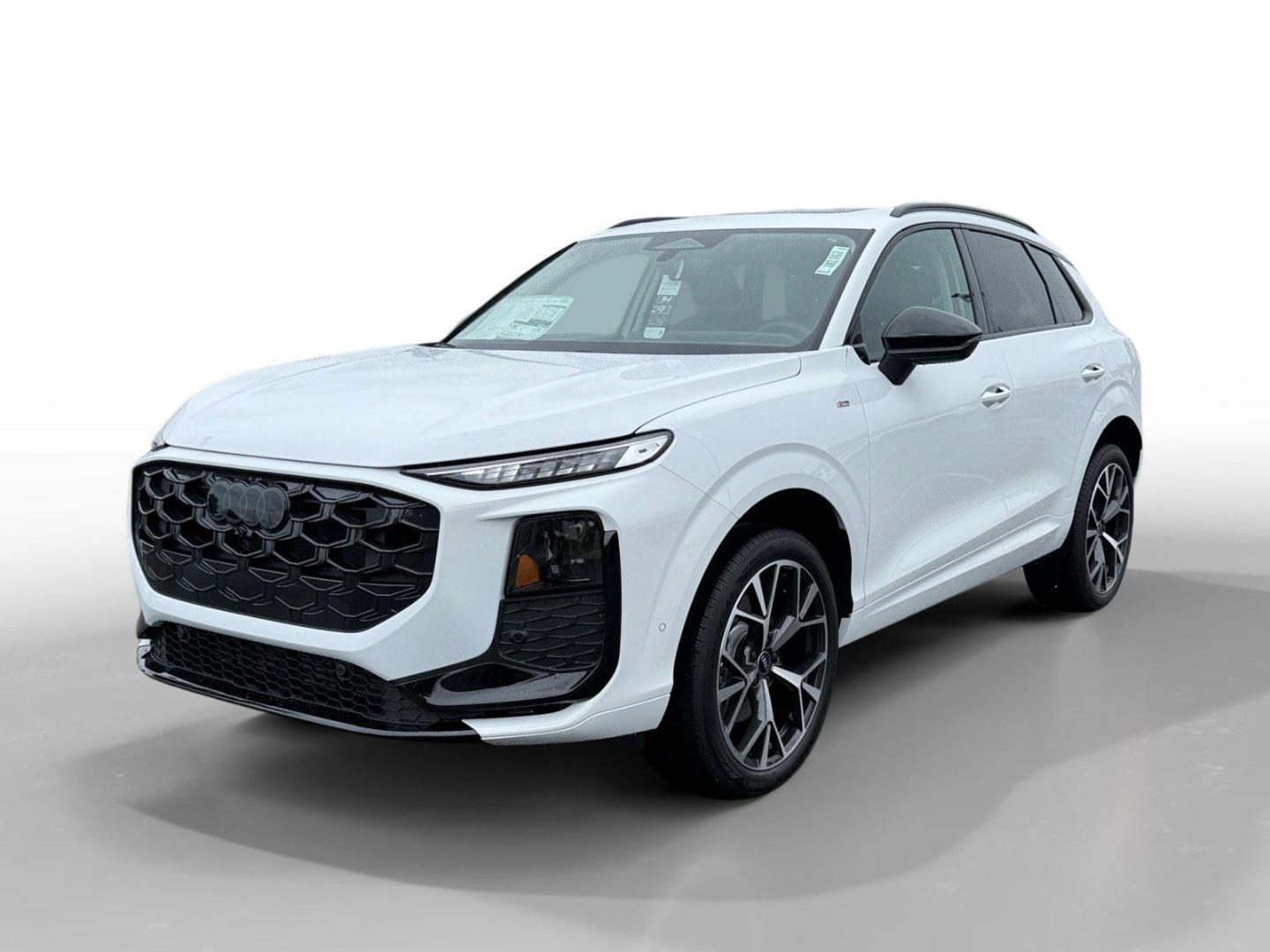 2026 Audi Q3 S line quattro's photo