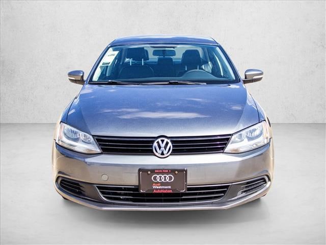Used 2014 Volkswagen Jetta SE with VIN 3VWD17AJ3EM285230 for sale in Westmont, IL