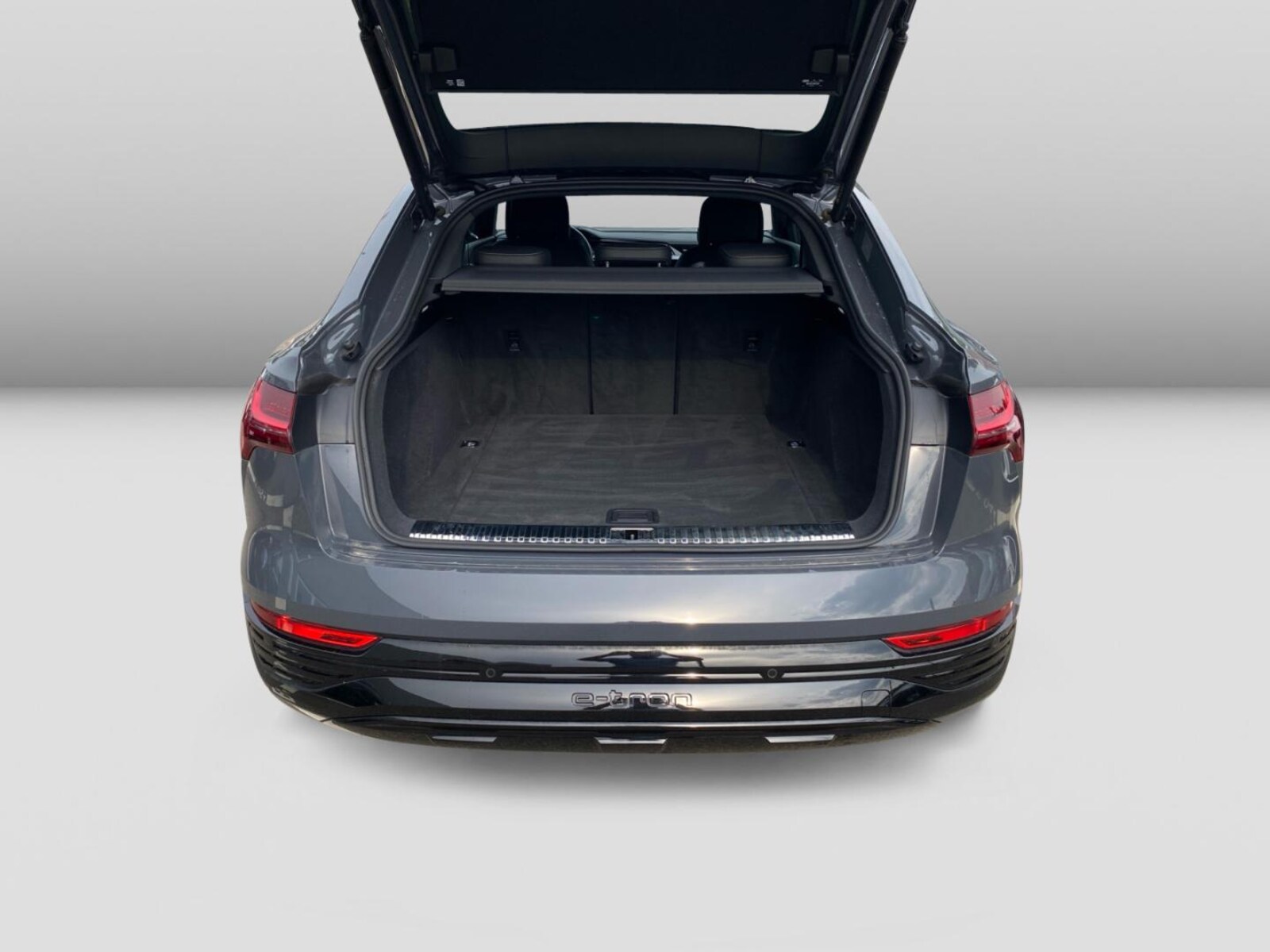 Audi Q8 Sportback e-tron – Bild 11