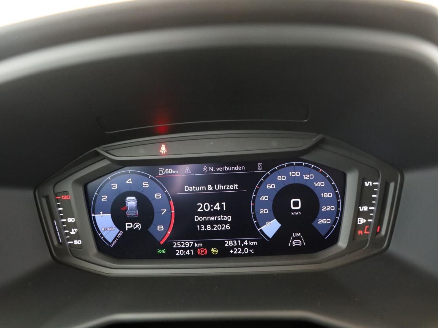 Bild über Audi A1 Sportback S line 25 TFSI S tronic - für weitere Informationen kontaktieren Sie den Audi Partner