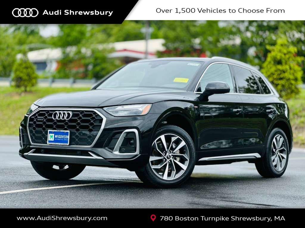 2023 Audi Q5 45 Premium's photo