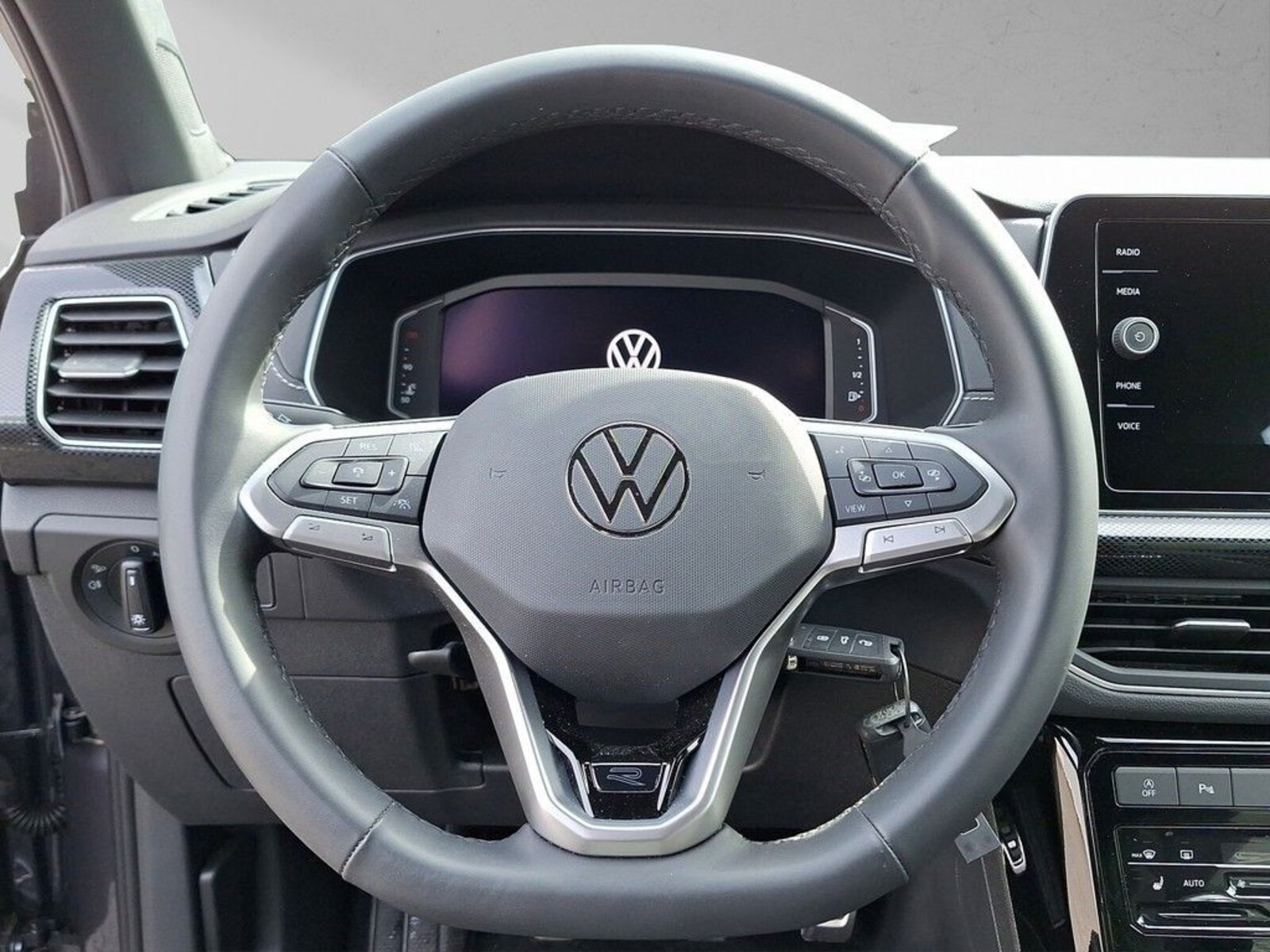 Volkswagen T-Cross – Bild 12