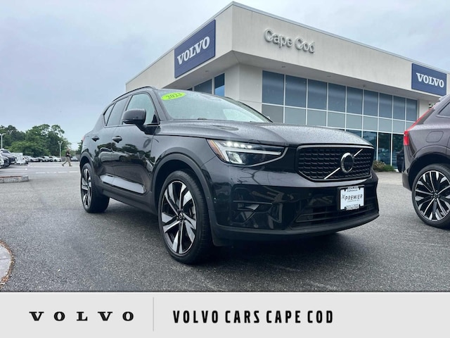2023 Volvo XC40