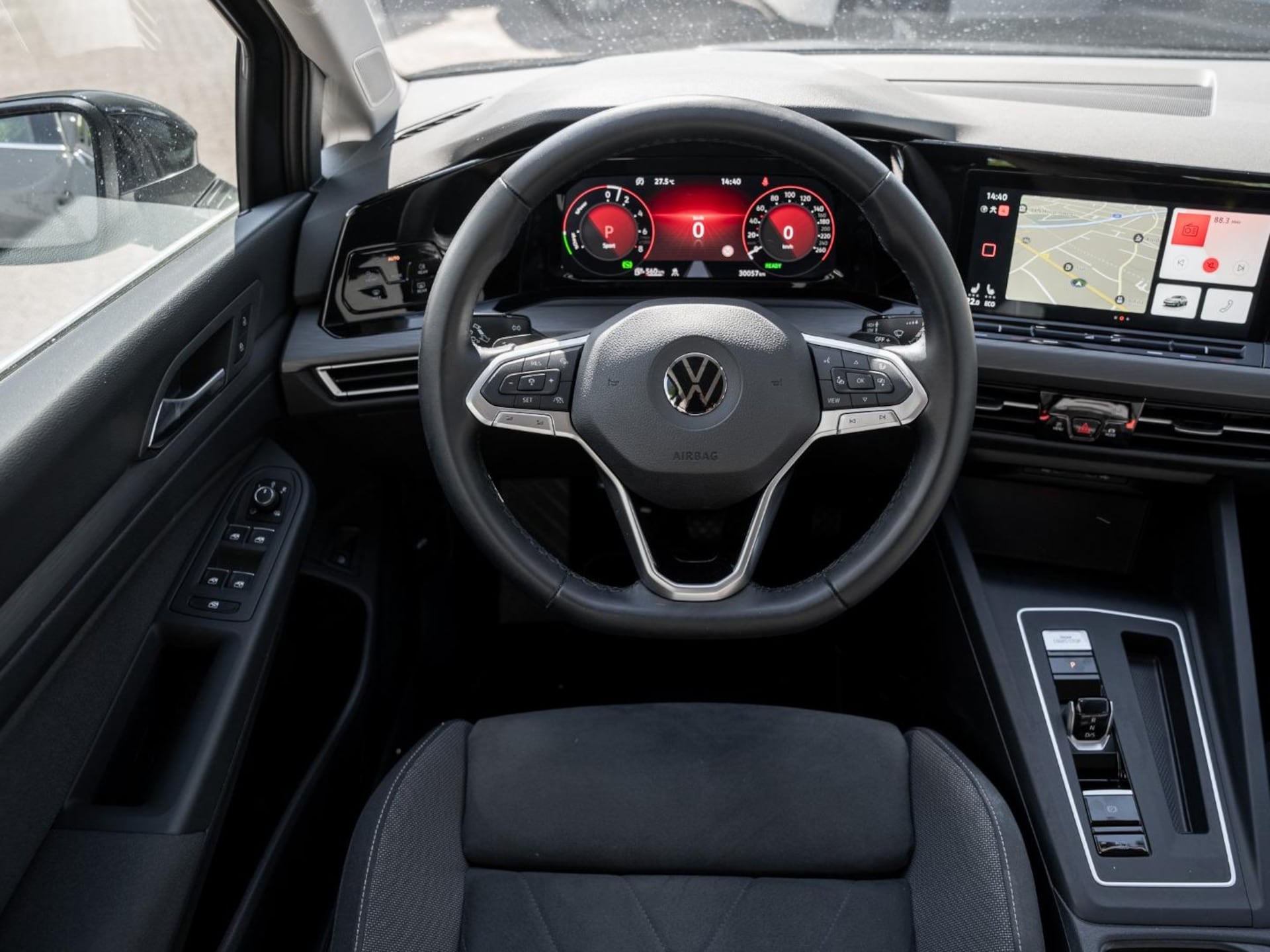 Volkswagen Golf Style