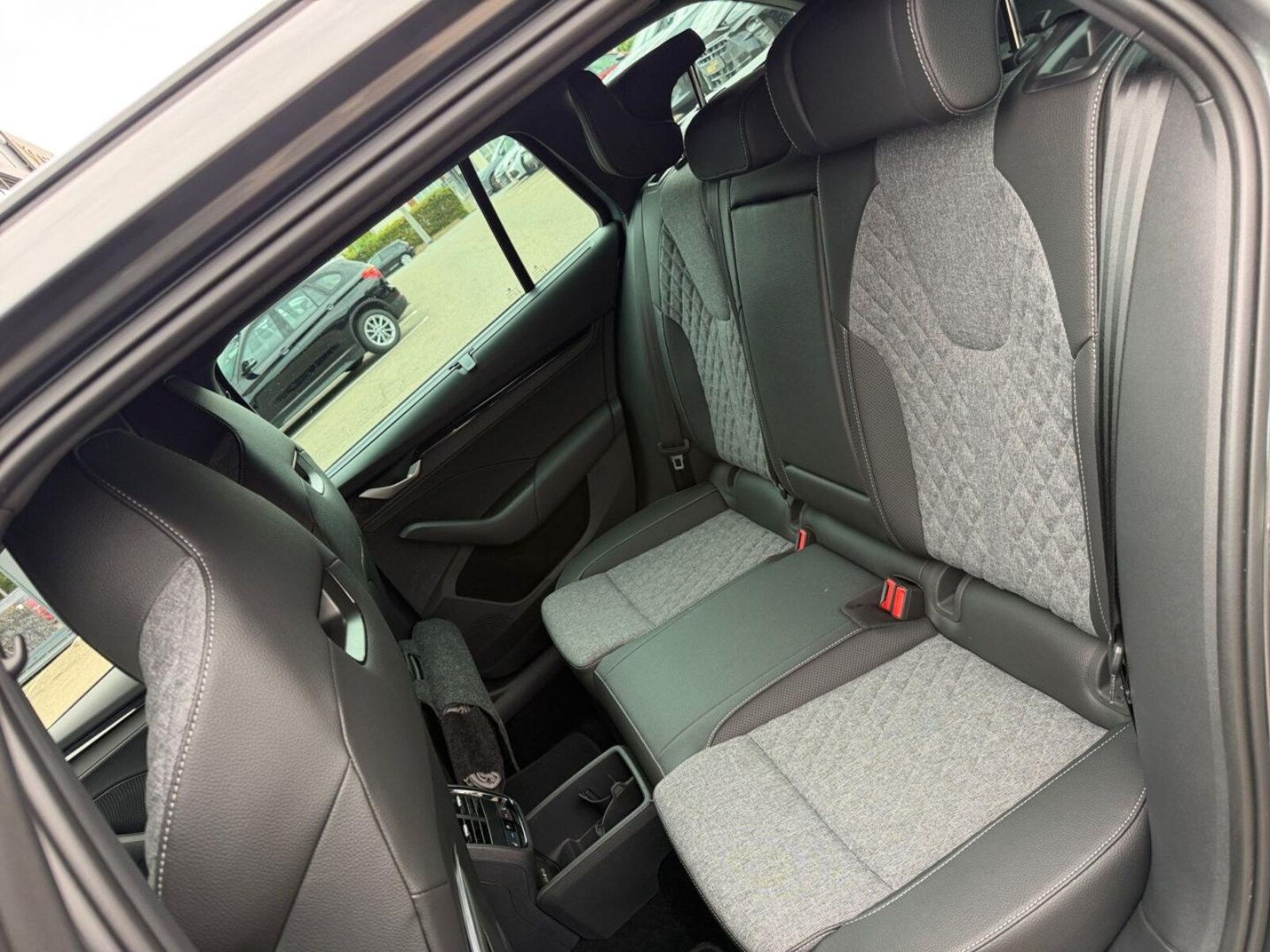 Škoda Octavia Combi – Bild 14