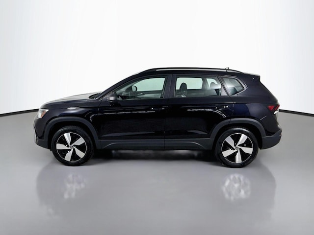 2025 Volkswagen Taos