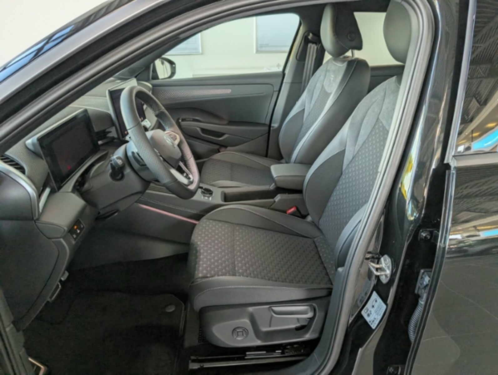Volkswagen T-Roc – Bild 9