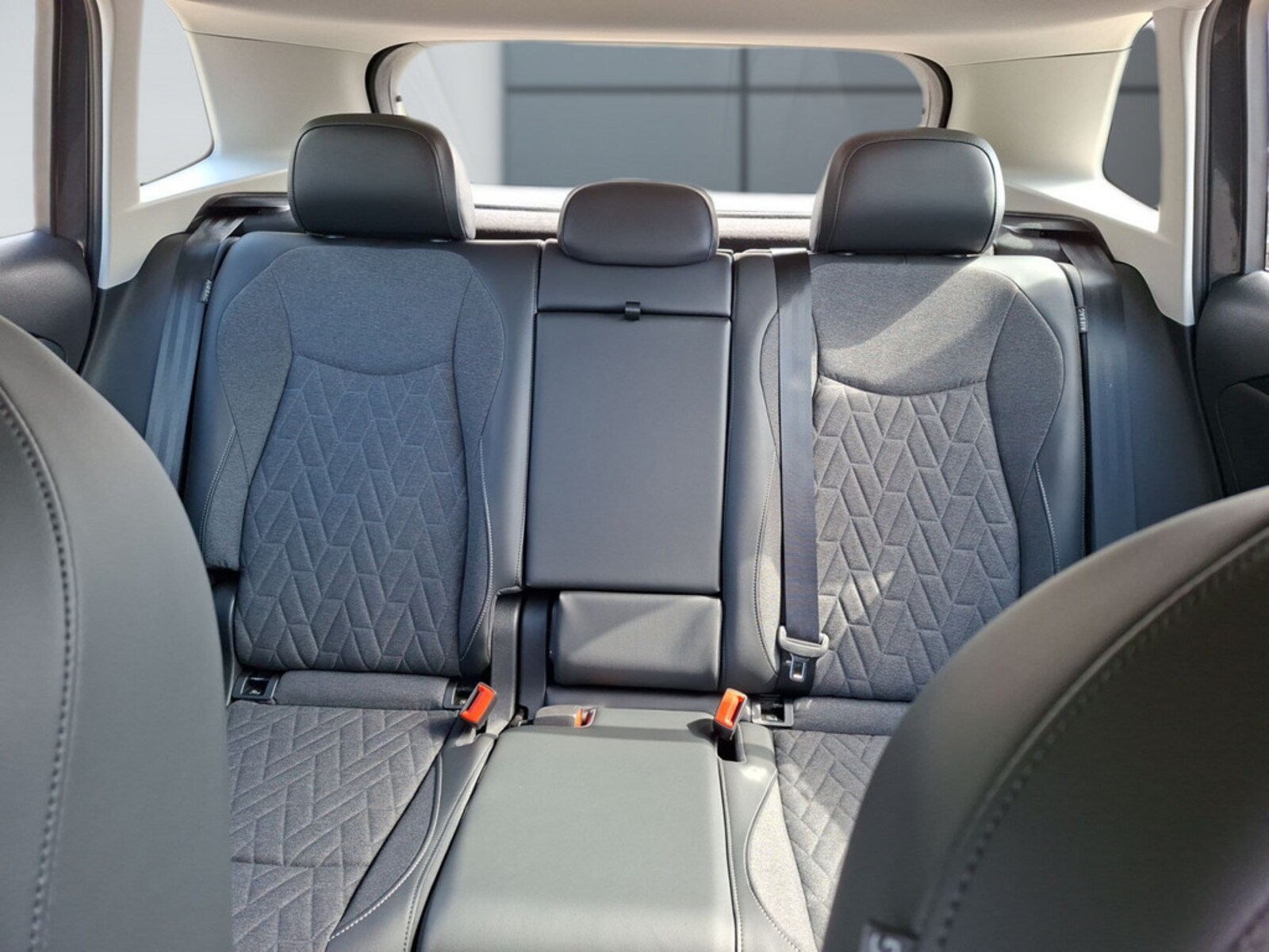 Volkswagen Tiguan – Bild 14