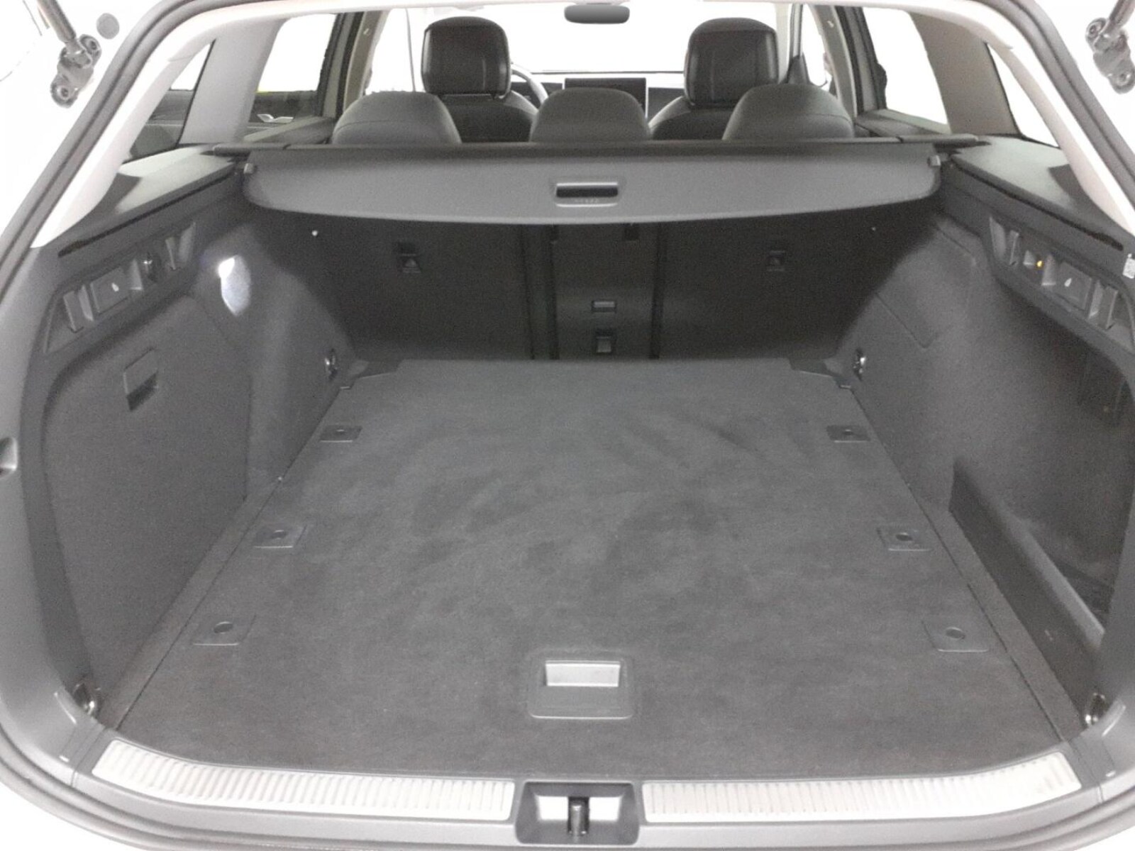 Volkswagen Passat – Bild 16