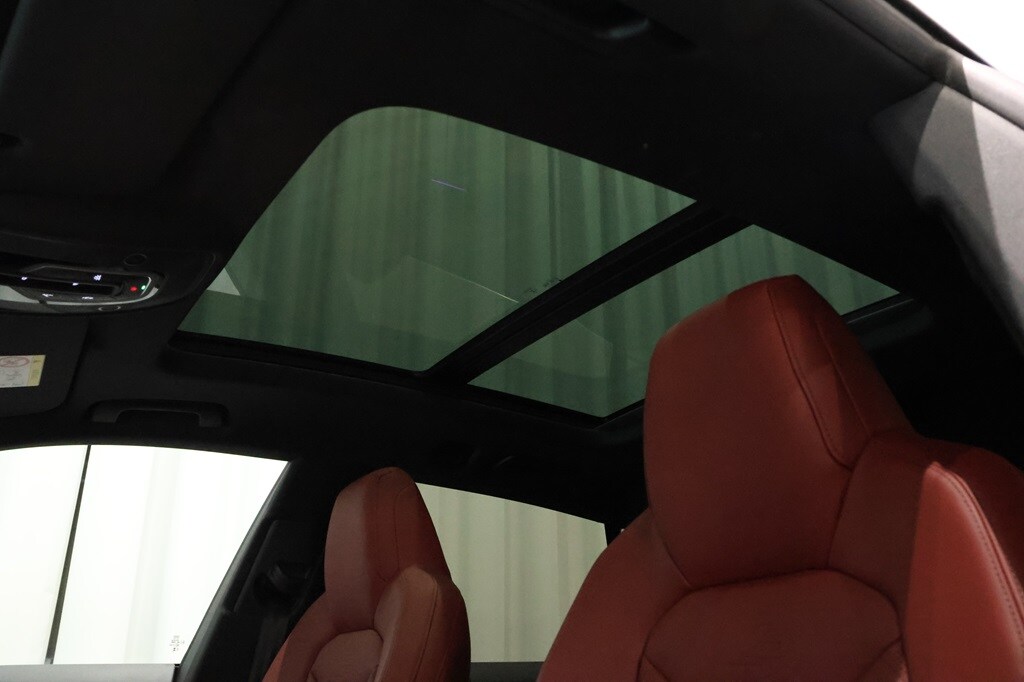 Bild som visar Audi SQ8 SQ8 SUV TFSI 507 hk tiptronic - för mer information kontakta din Audi Partner