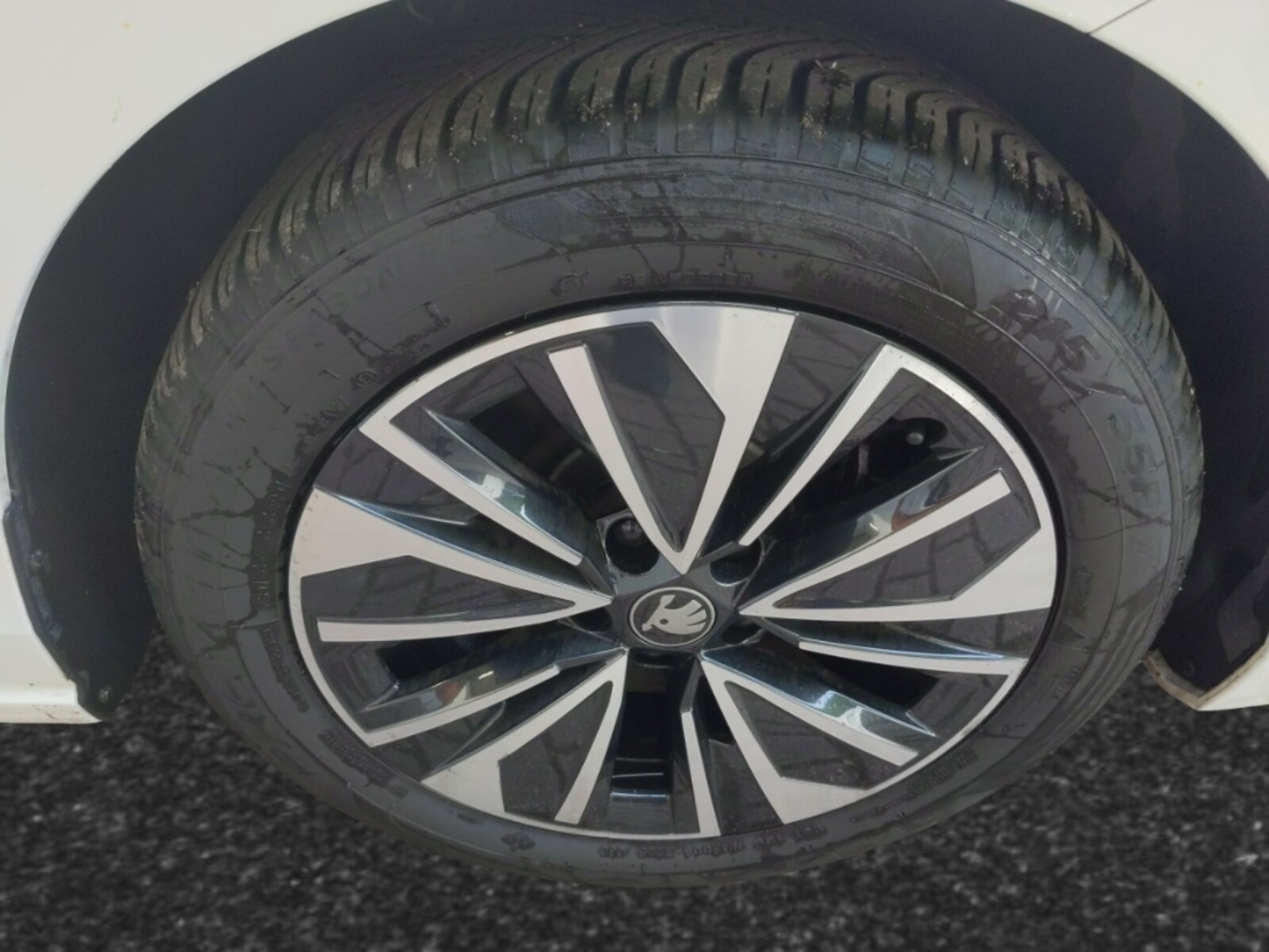 Škoda Superb Combi – Bild 8