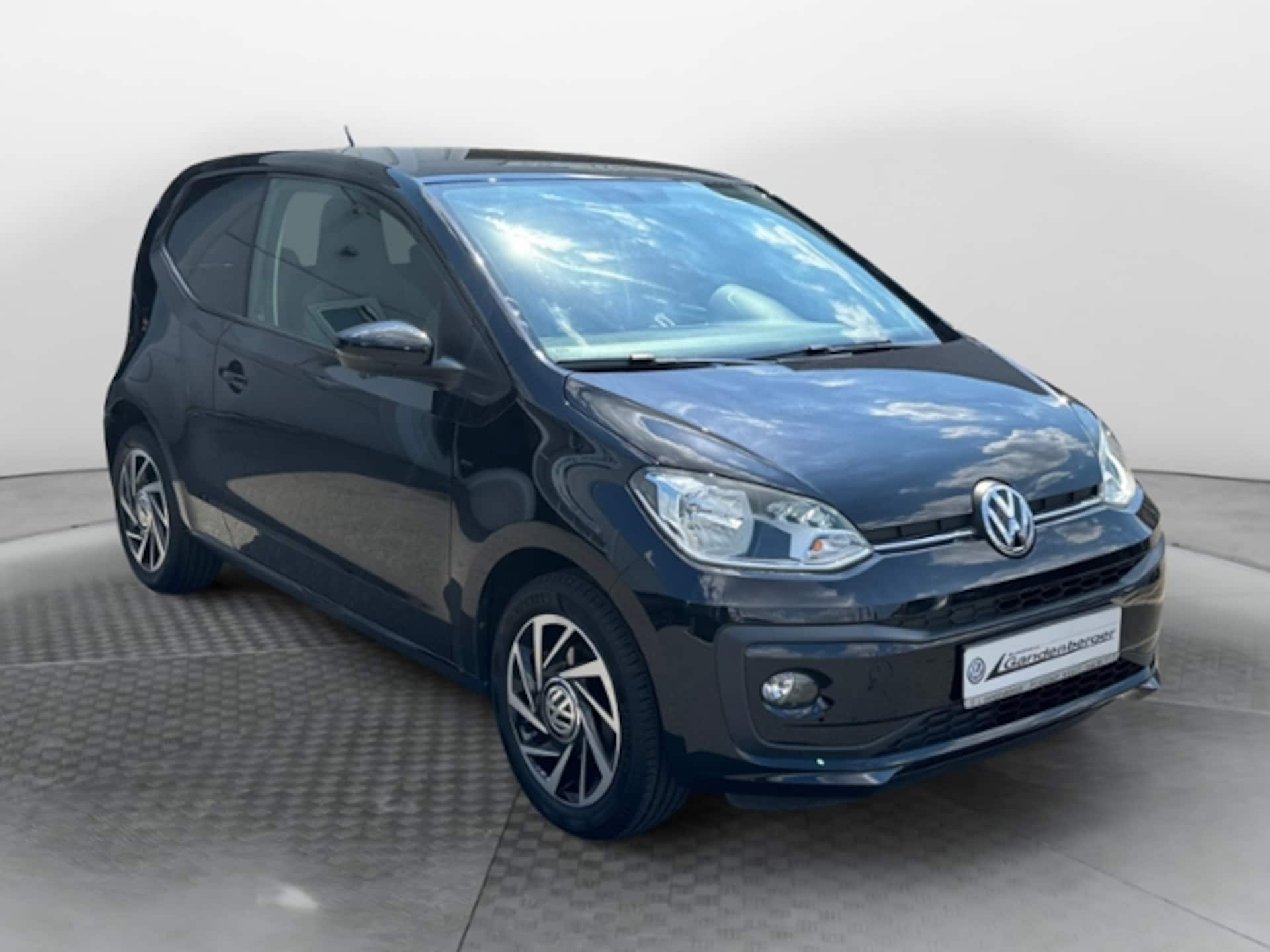 Volkswagen up! join up!