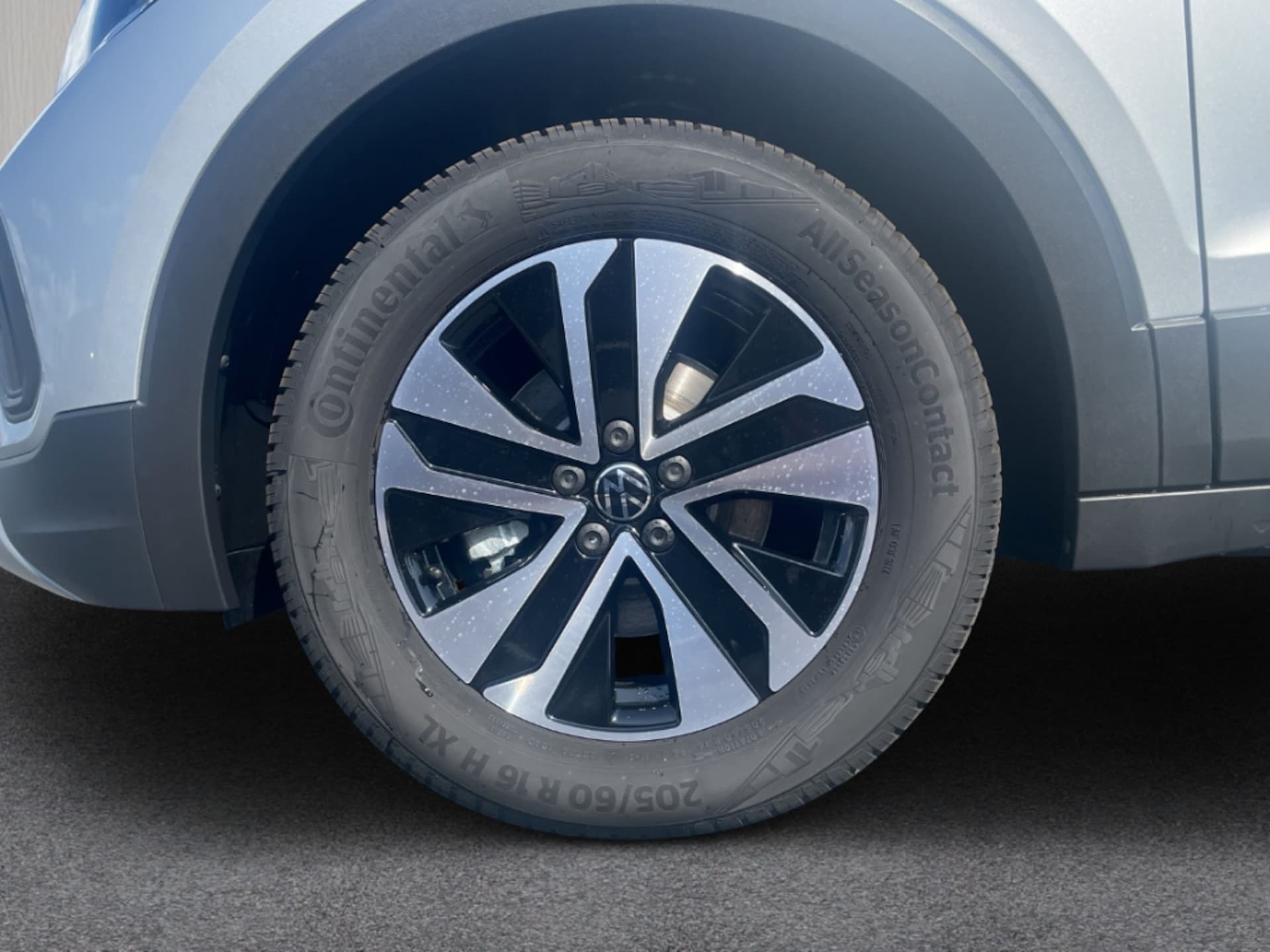 Volkswagen T-Cross Life