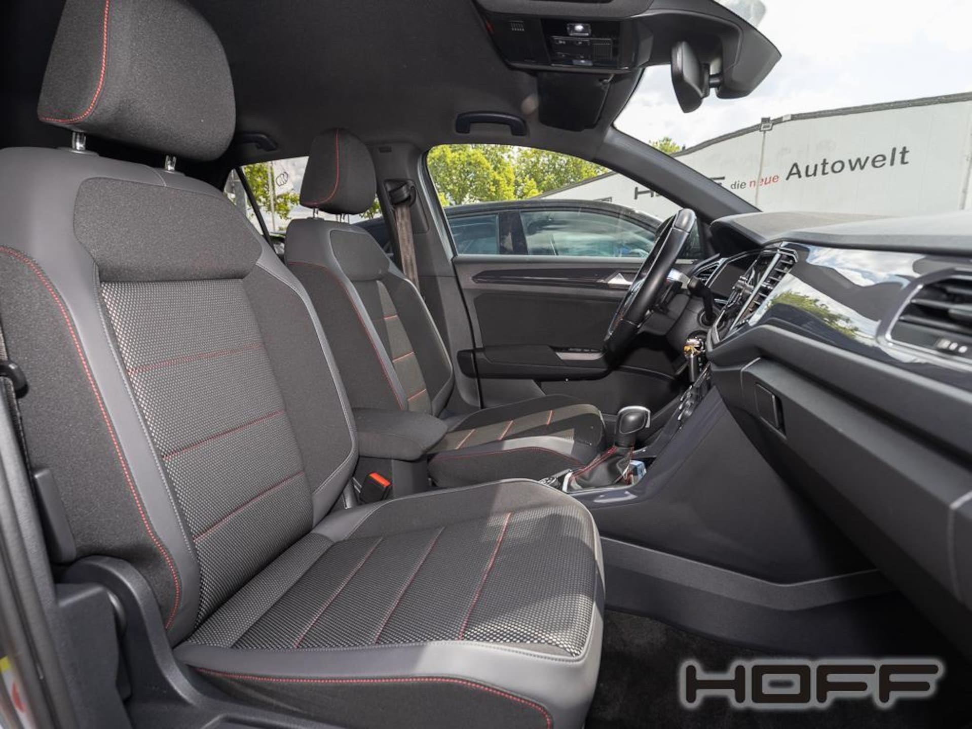 Volkswagen T-Roc Sport