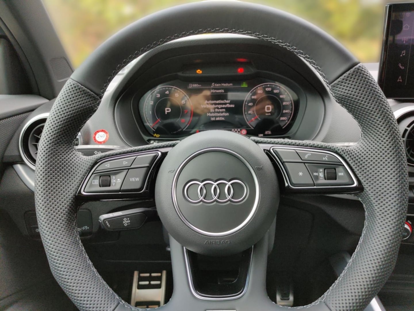 Bild über Audi Q2 advanced 35 TFSI S tronic - für weitere Informationen kontaktieren Sie den Audi Partner