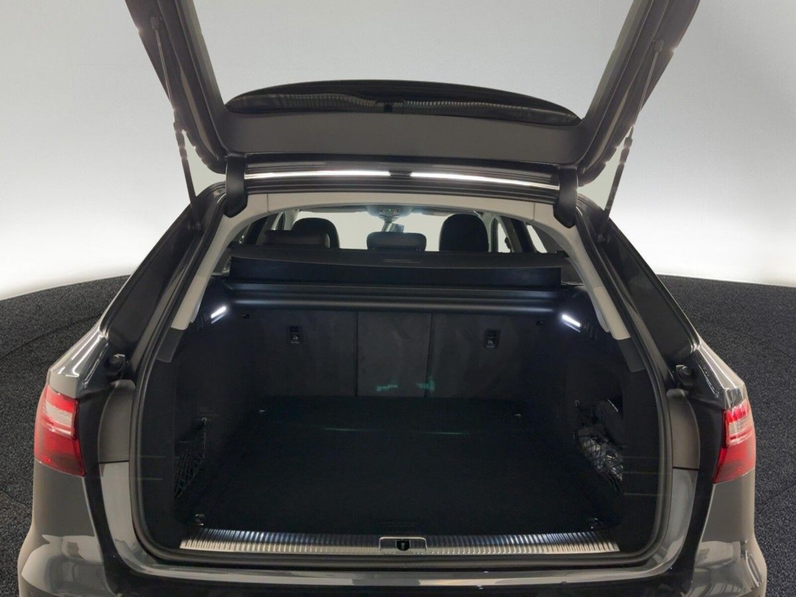 Audi A4 Avant – Bild 8