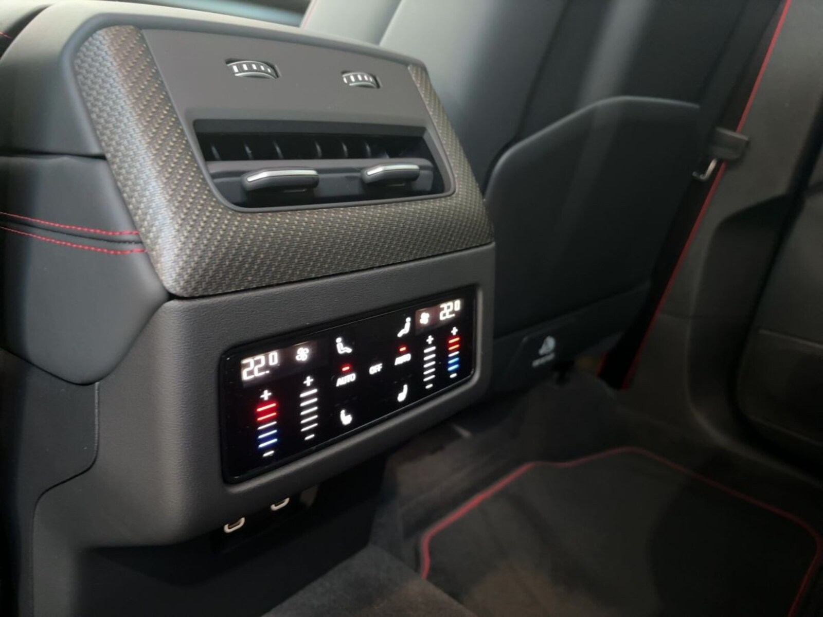 Audi Q7 – Bild 13