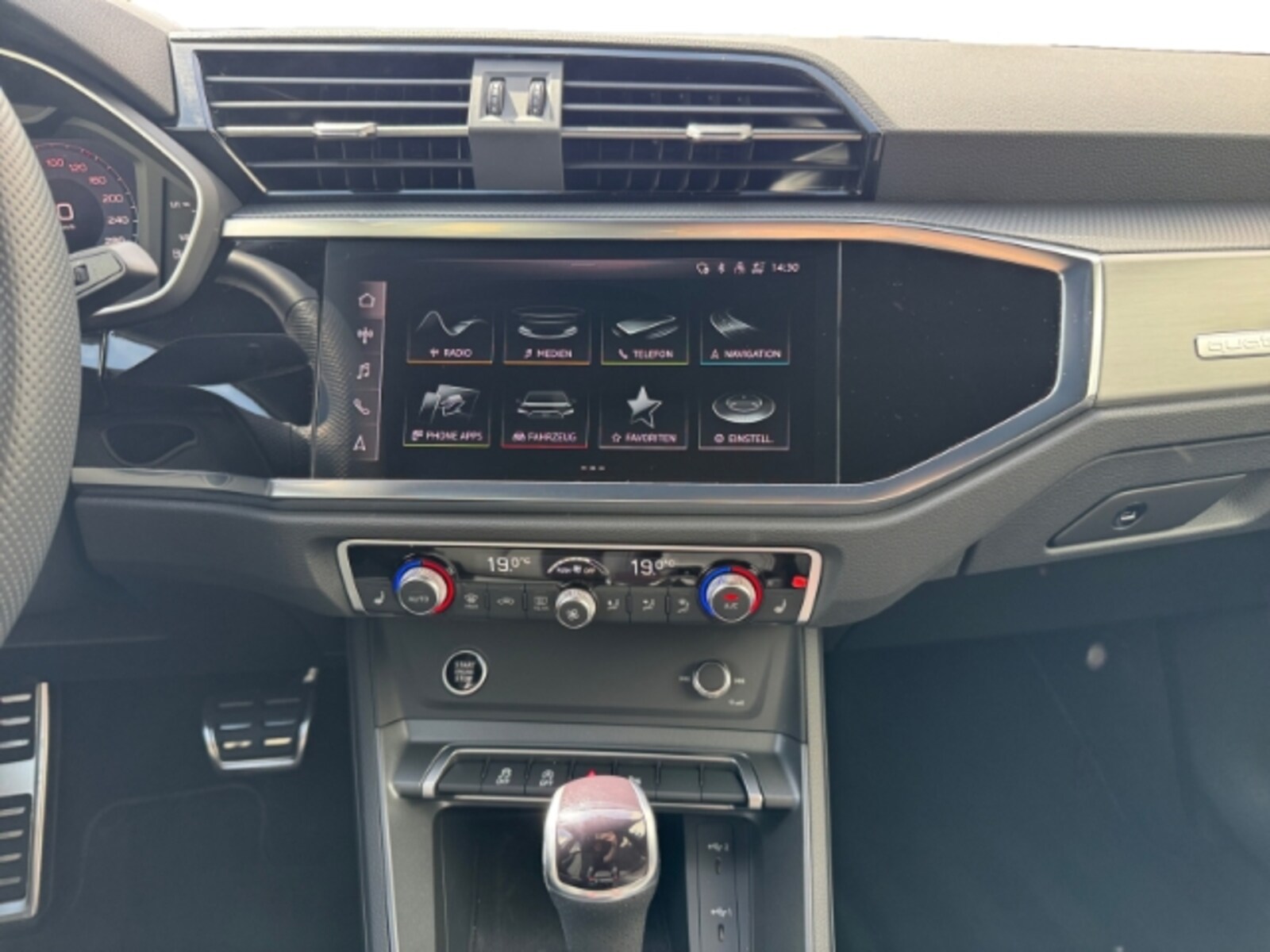 Audi Q3 – Bild 12