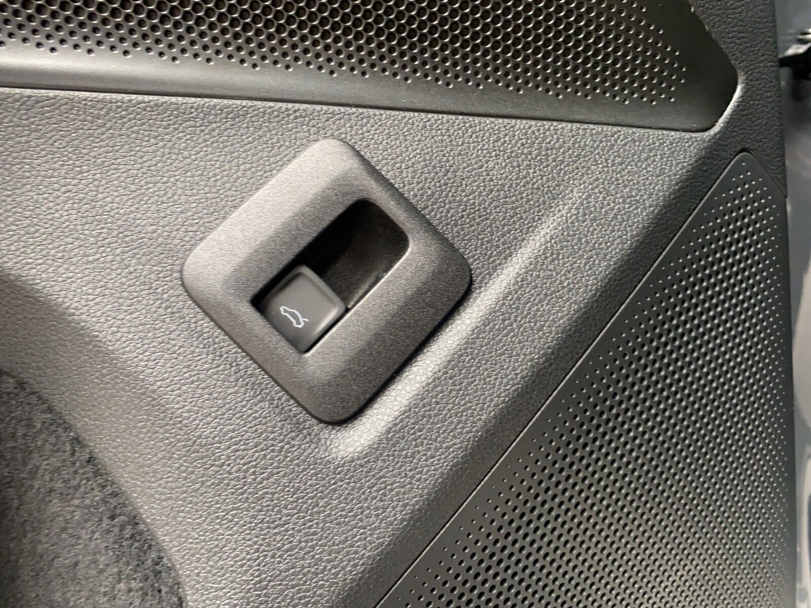 Volkswagen Tiguan – Bild 27