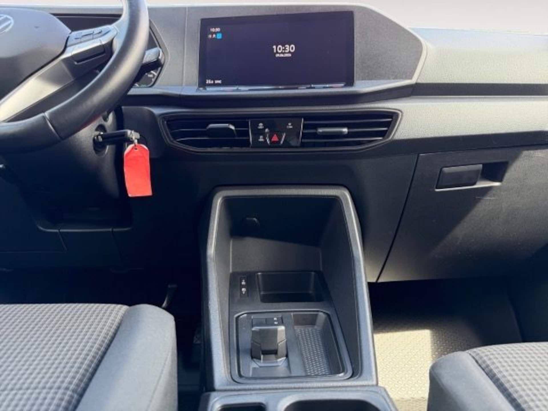 Volkswagen Caddy Basis-Modell