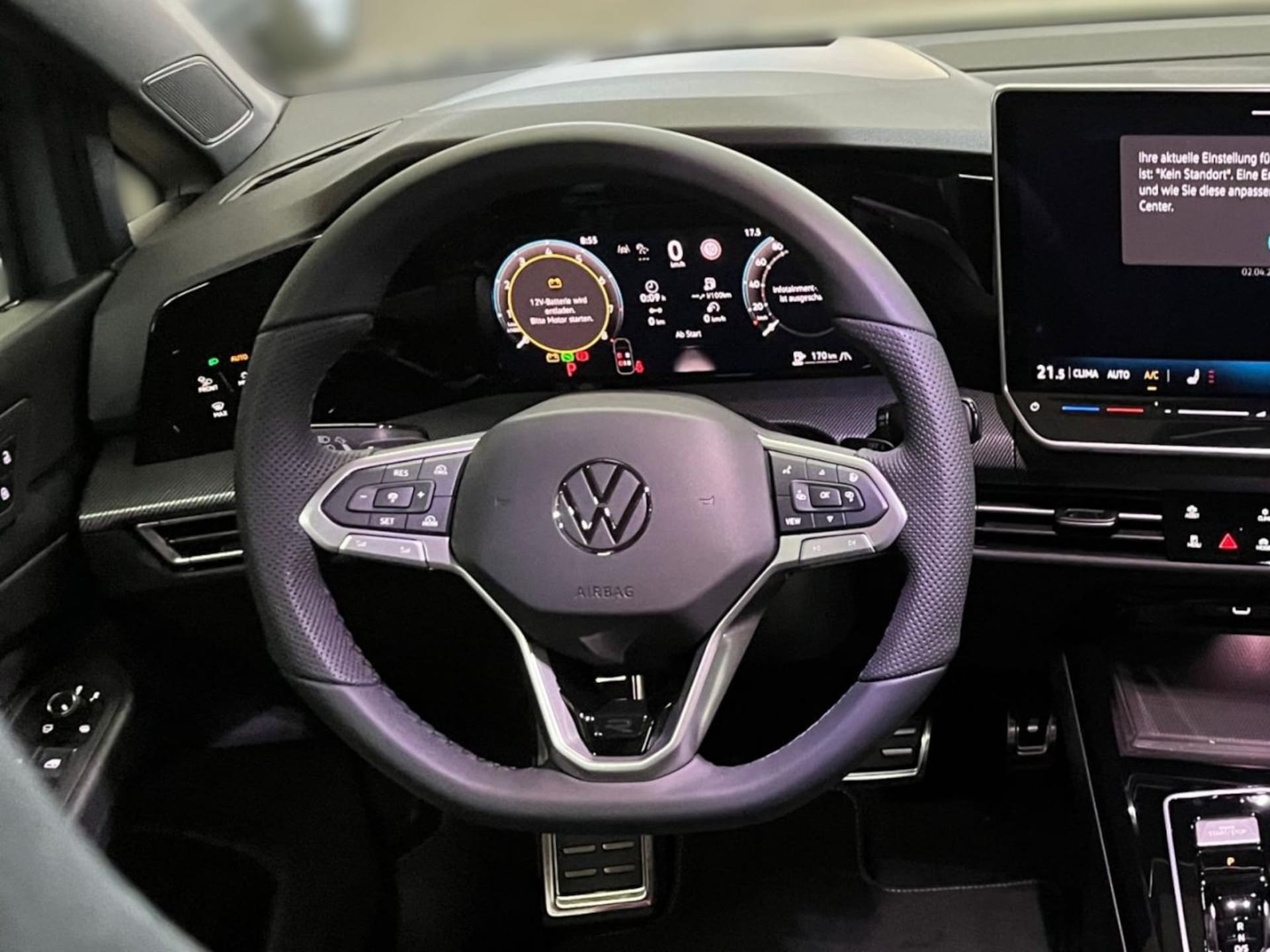 Volkswagen Golf R-Line