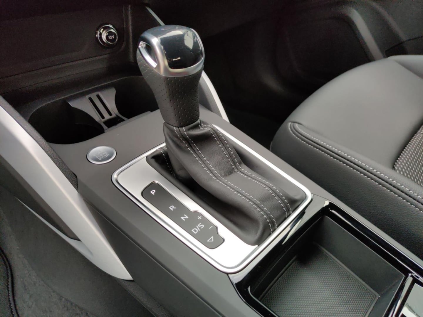 Bild über Audi Q2 advanced 35 TFSI S tronic - für weitere Informationen kontaktieren Sie den Audi Partner
