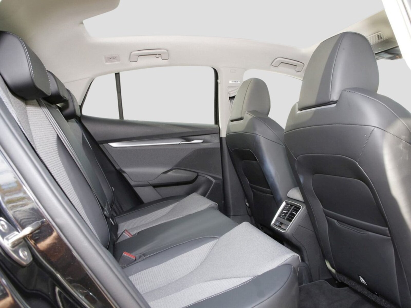 Škoda Enyaq Coupé – Bild 11