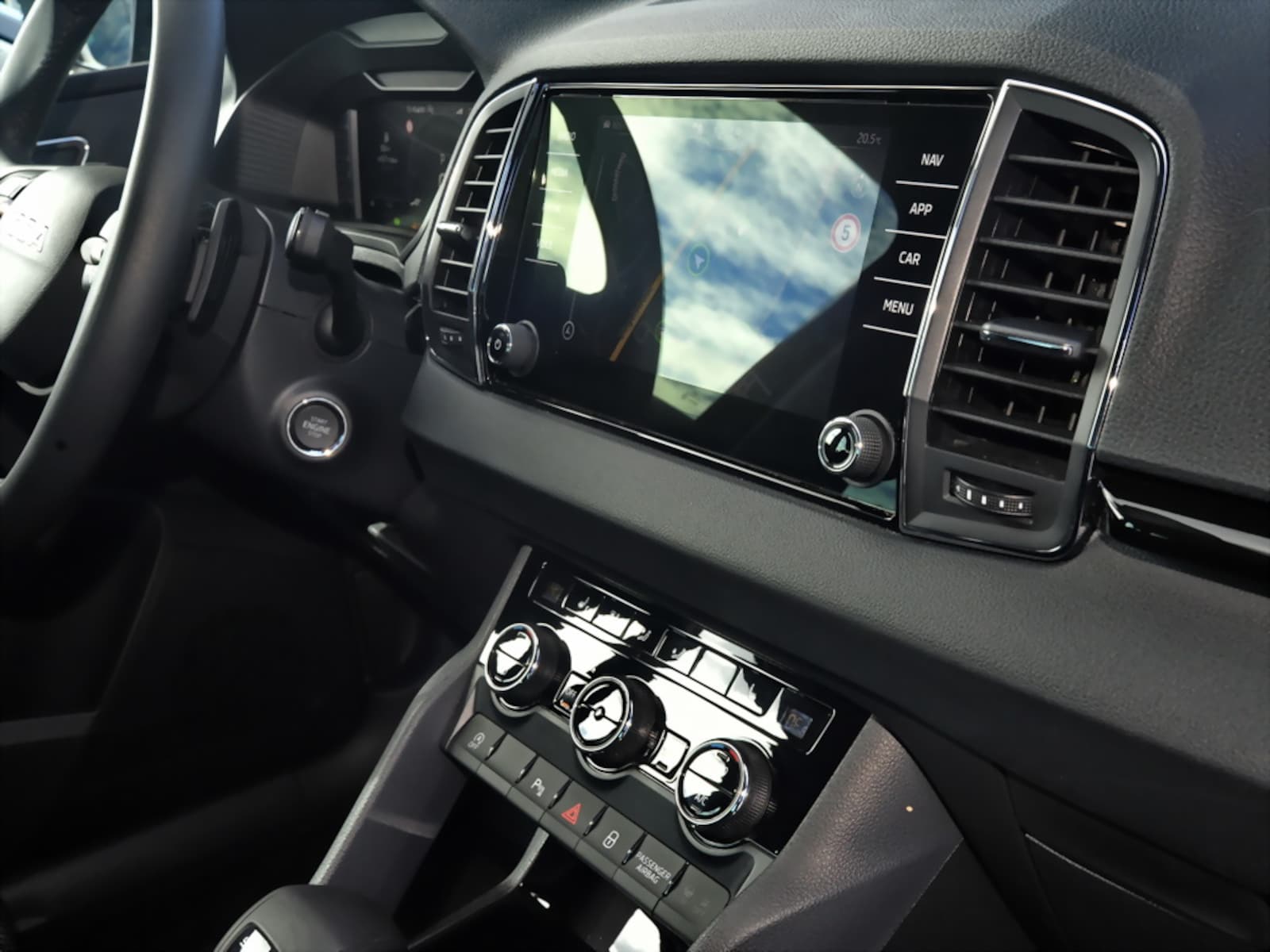 Škoda Karoq – Bild 7