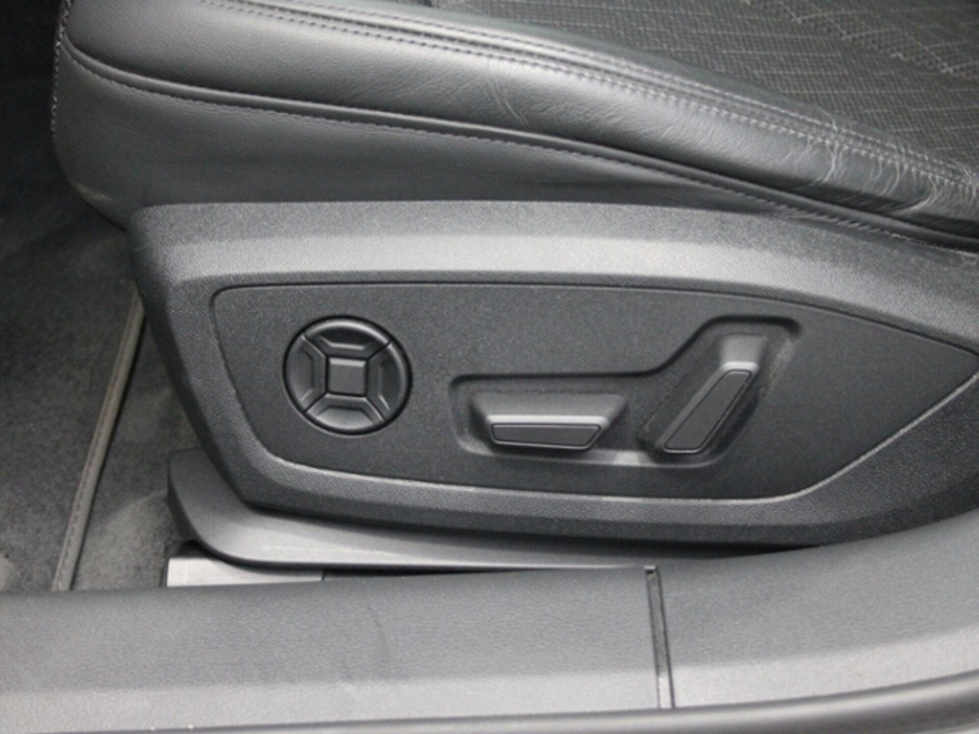 Audi A6 Limousine TFSI e S line
