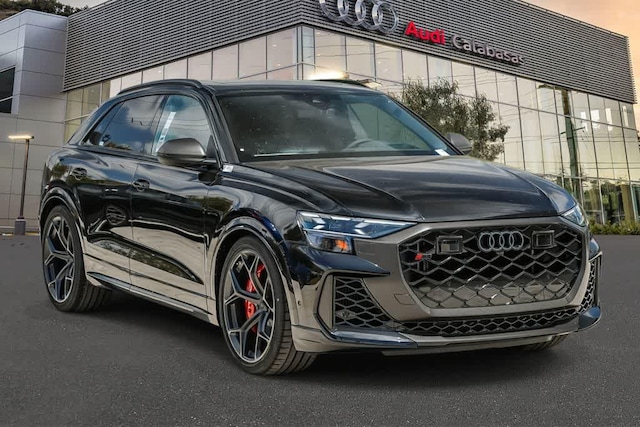 2026 Audi RS Q8 SUV performance