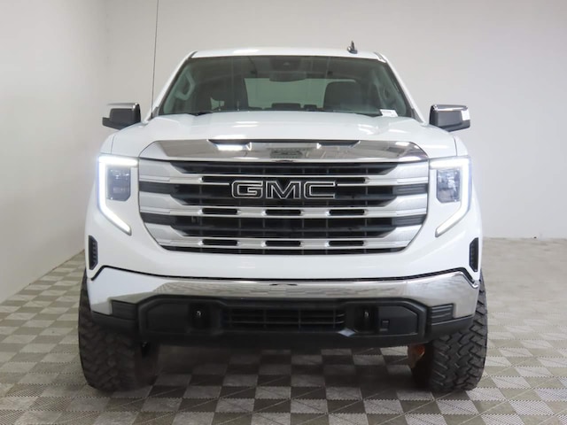 2024 GMC Sierra