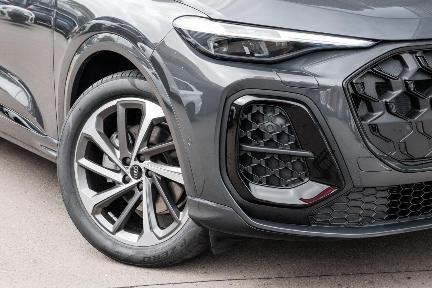 Image about Audi Q5 SUV TFSI quattro 200 kW sport