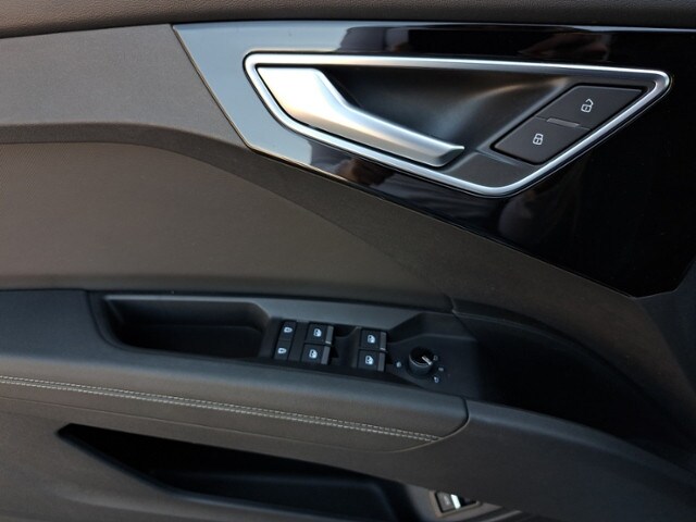 Image about Audi Q4 e-tron 40 e-tron