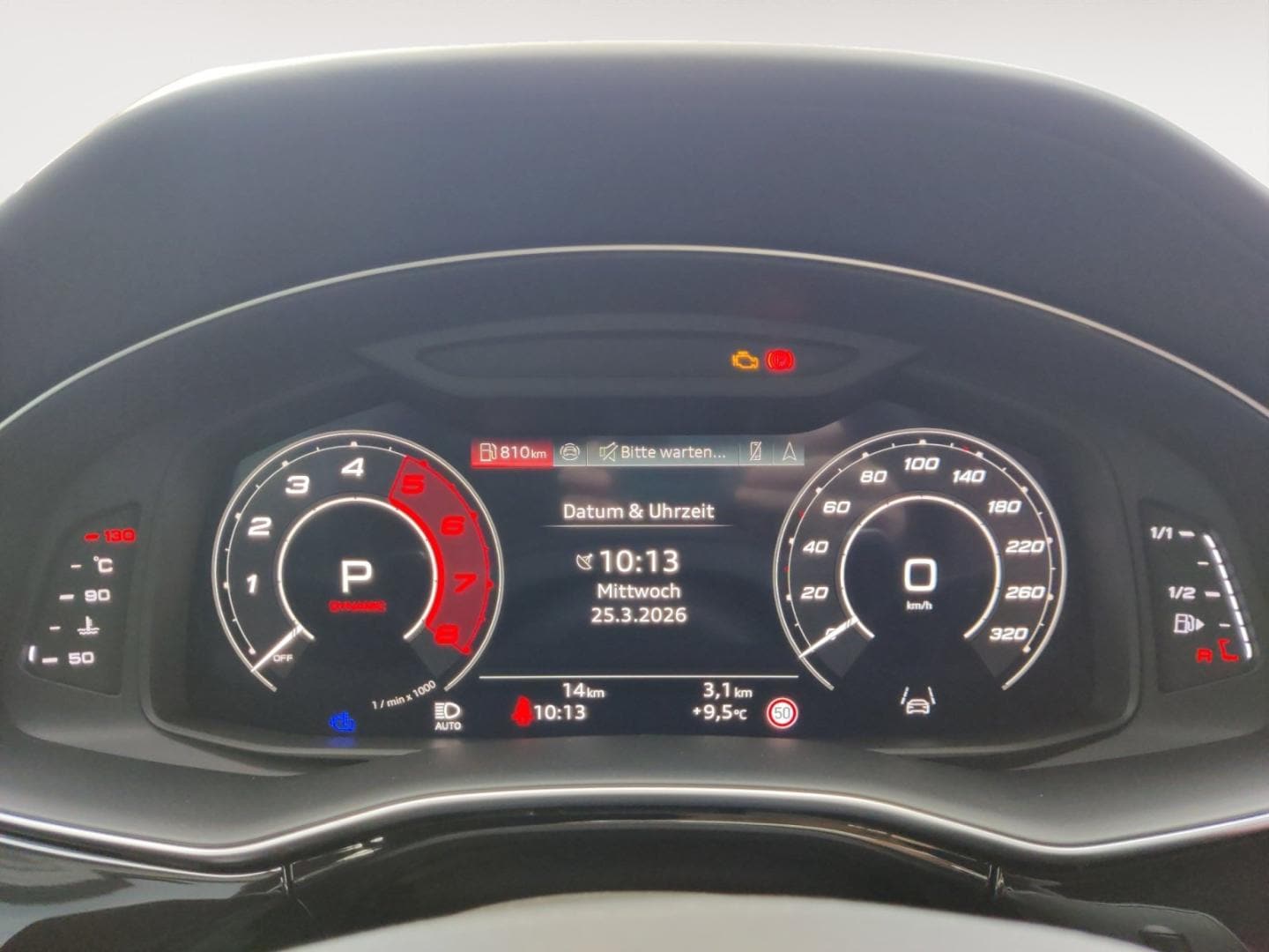 Bild über Audi RS Q8 SUV TFSI quattro 471 kW tiptronic - für weitere Informationen kontaktieren Sie den Audi Partner