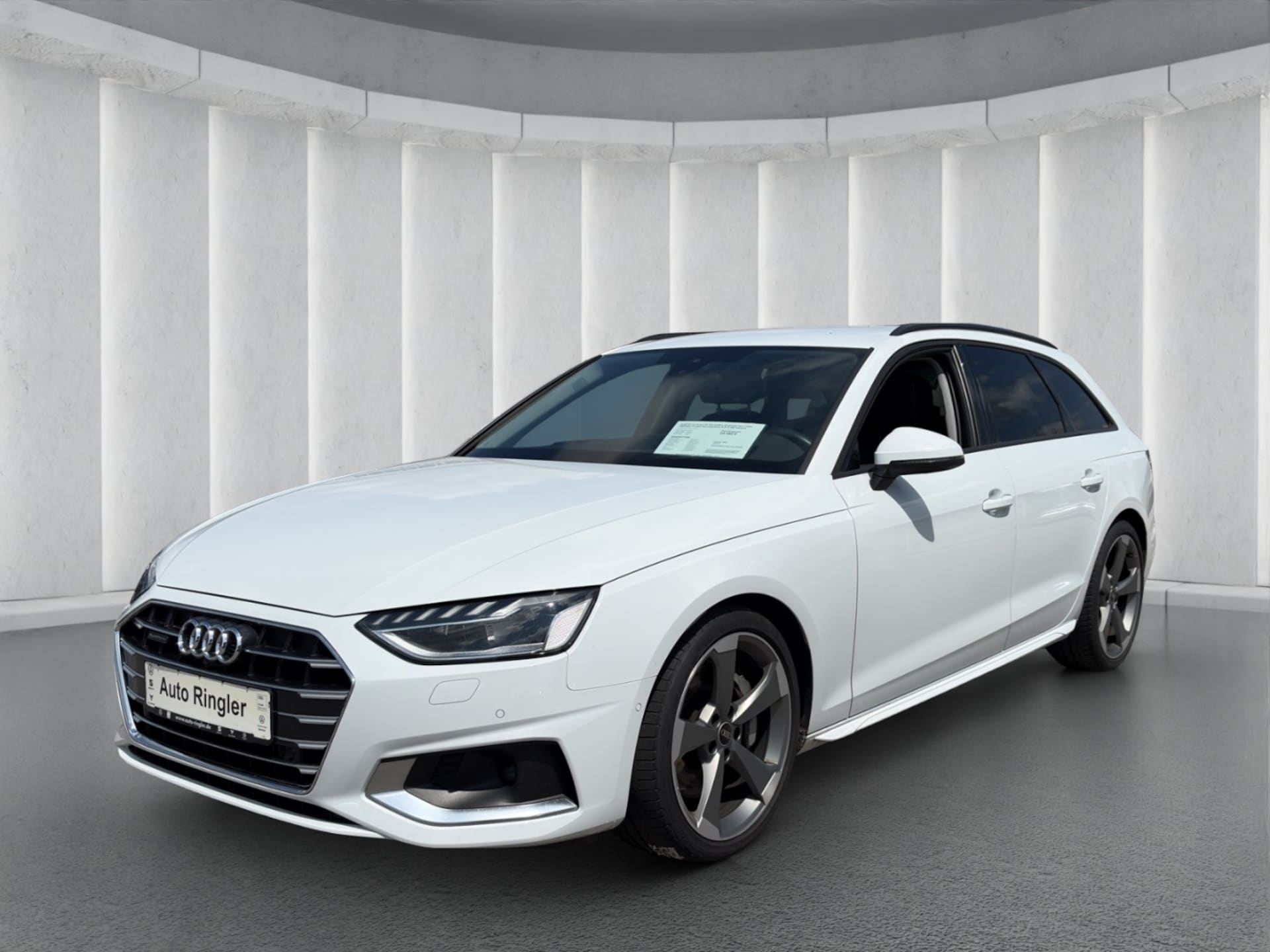 Audi A4 Avant Advanced