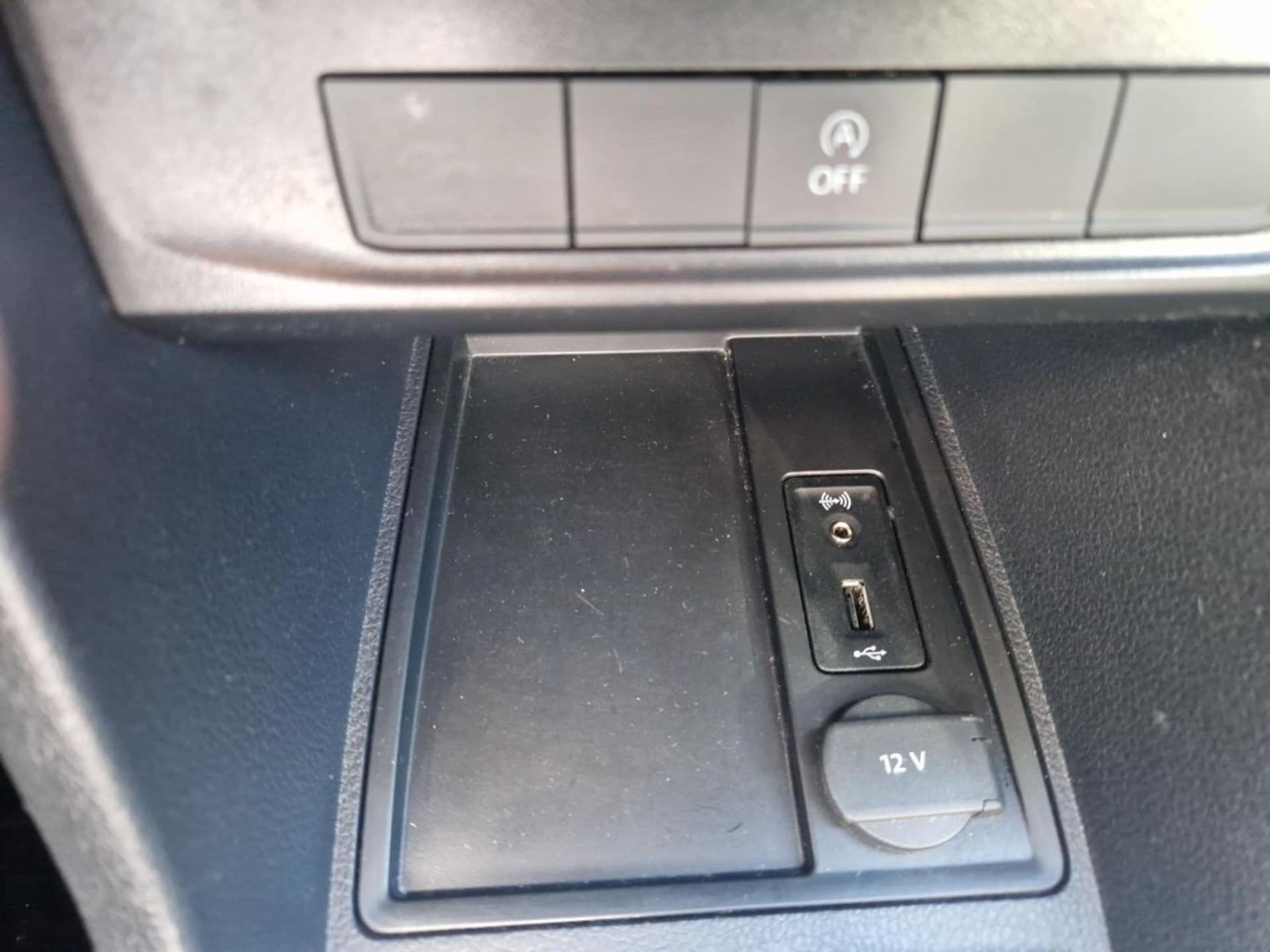 Volkswagen Caddy Kombi Basis-Modell