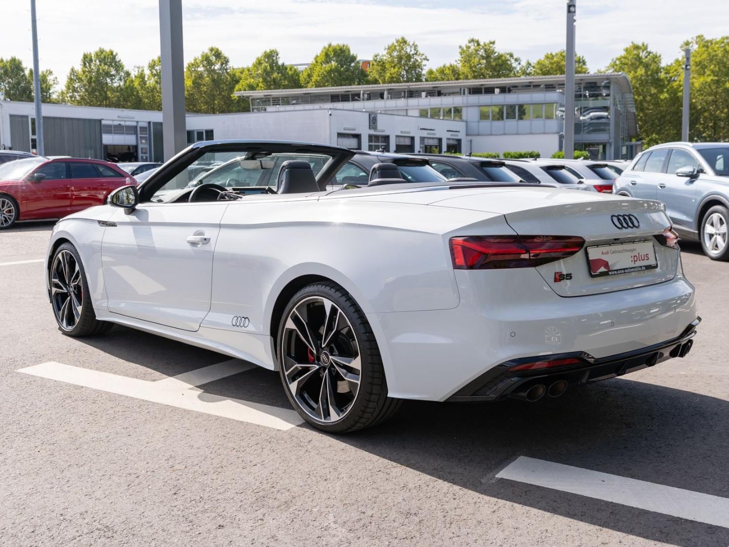 Bild über Audi S5 Cabriolet TFSI quattro tiptronic - für weitere Informationen kontaktieren Sie den Audi Partner