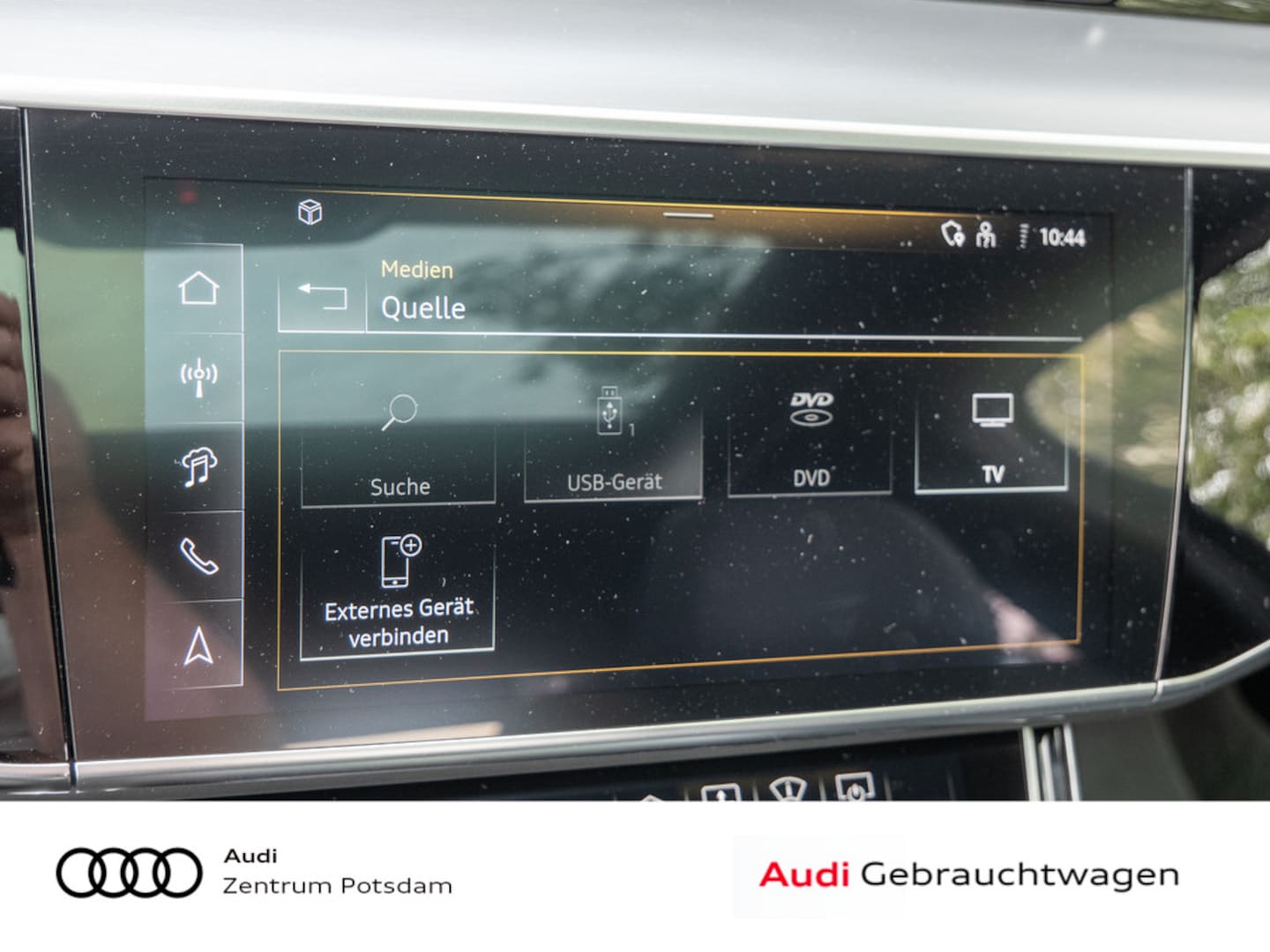 Bild über Audi S8 TFSI quattro tiptronic - für weitere Informationen kontaktieren Sie den Audi Partner