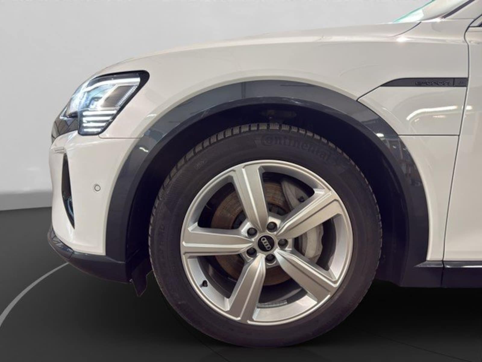 Audi Q8 Sportback e-tron – Bild 16