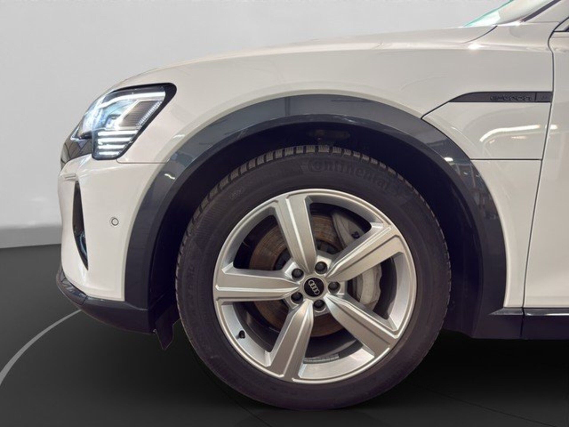 Audi Q8 Sportback e-tron Advanced