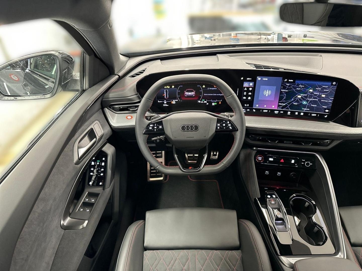Bild über Audi Q5 SUV TDI quattro 150 kW S tronic - für weitere Informationen kontaktieren Sie den Audi Partner