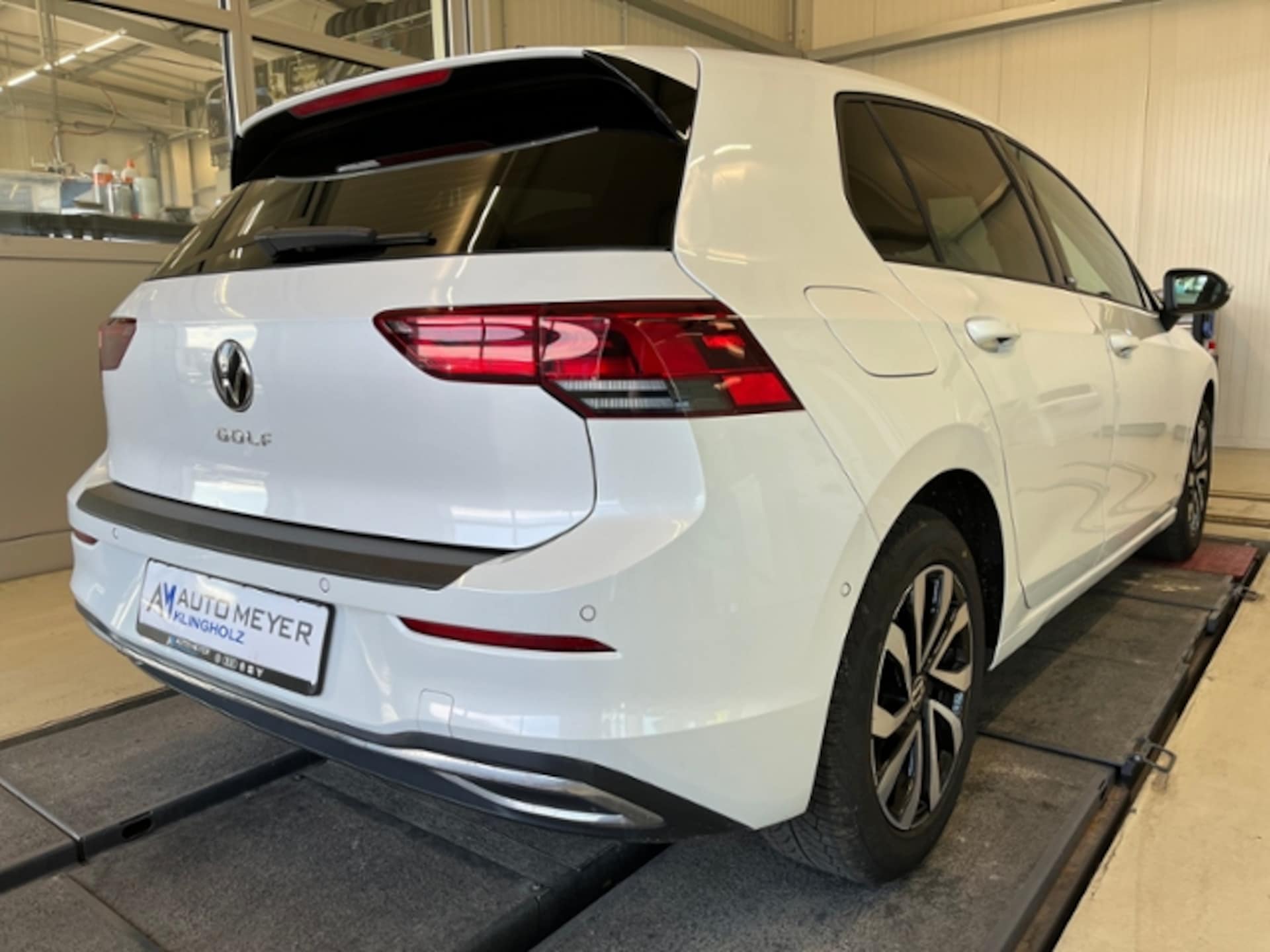 Volkswagen Golf Active