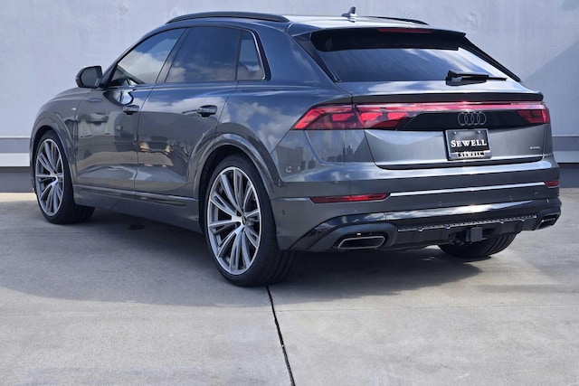 2026 Audi Q8