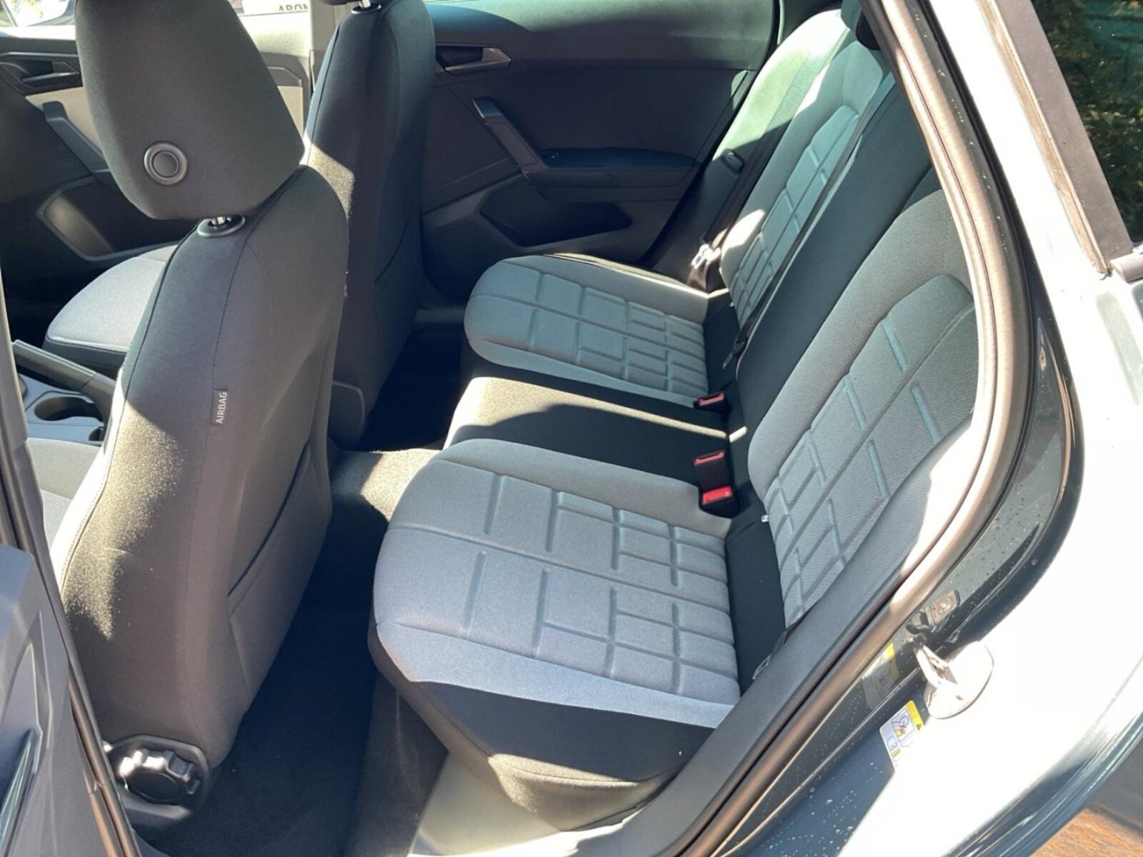 SEAT Arona – Bild 7