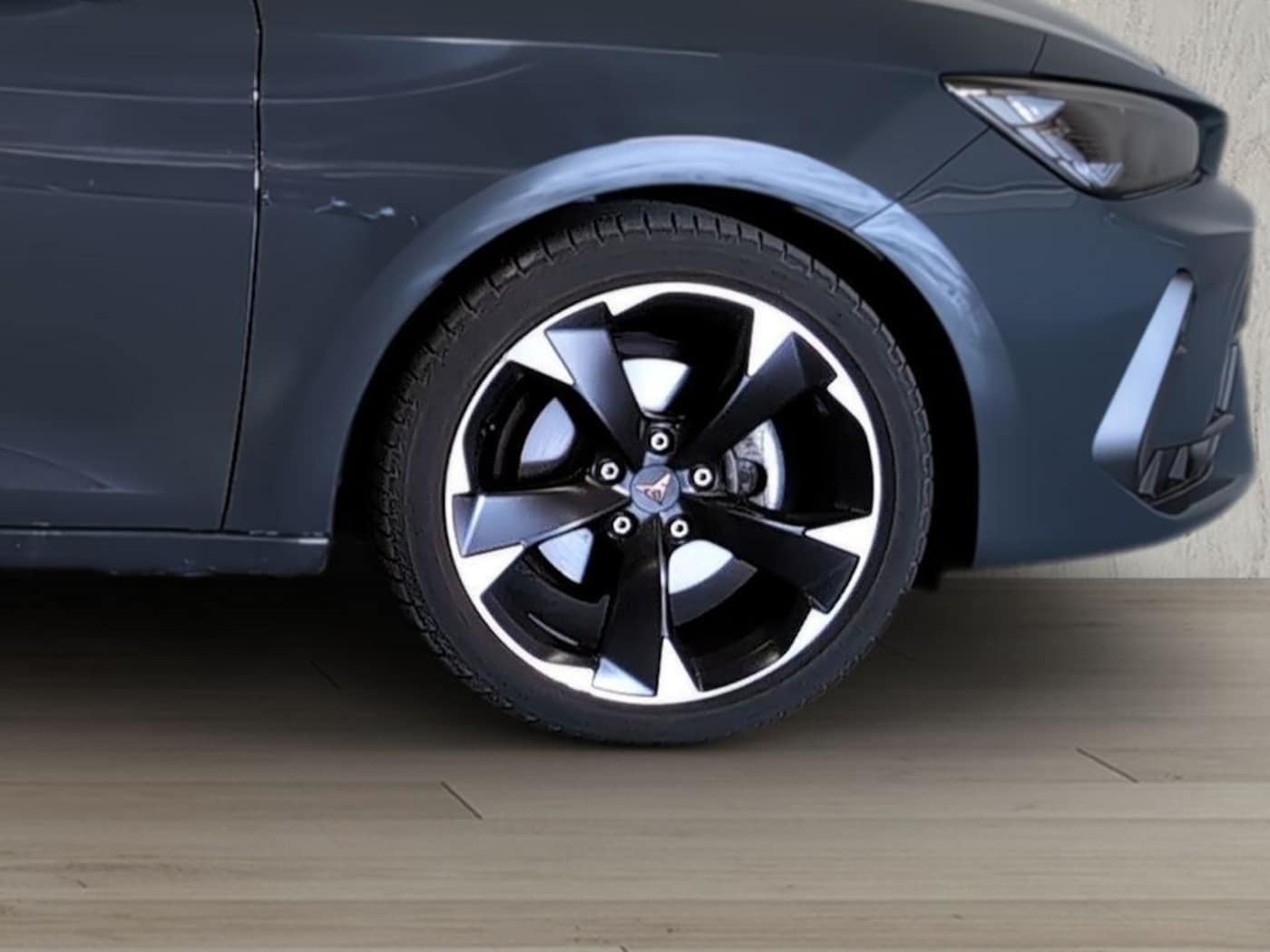 CUPRA Leon Sportstourer 1.5 eTSI DSG 110 kW (150 CV) — photo 8