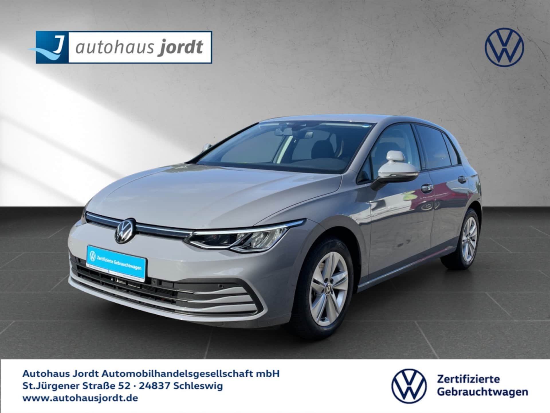 Volkswagen Golf Life