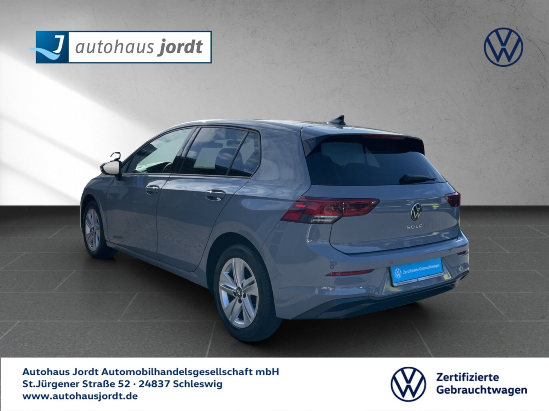 Volkswagen Golf Life