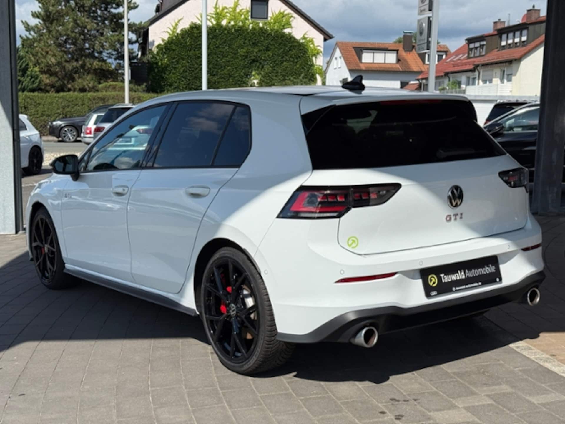 Volkswagen Golf GTI