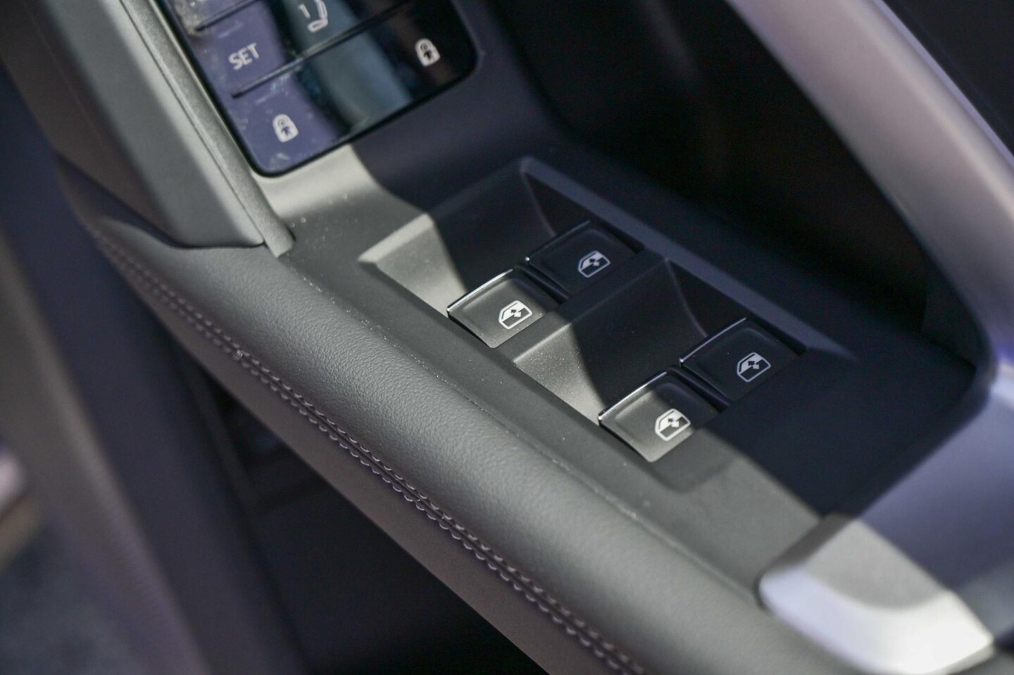 Image about Audi Q5 SUV TDI quattro 150 kW sport